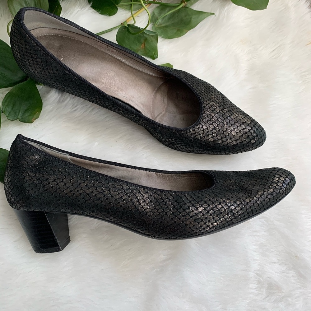 - Lulftpolster snake print heeled shoes SZ9